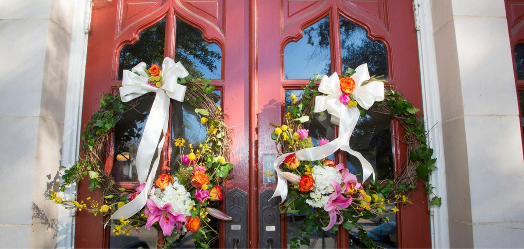 twol-door-wreaths-1050x500px